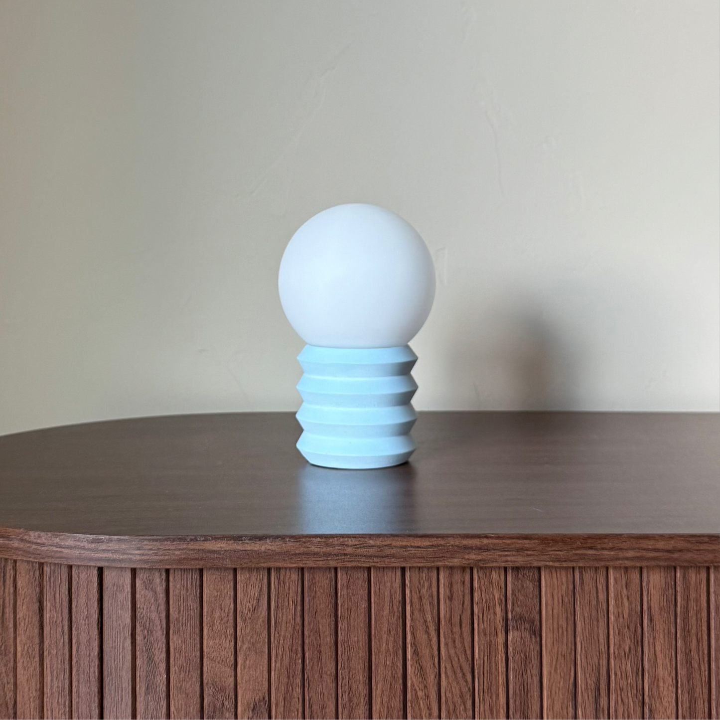 Small Ribbed Lamp