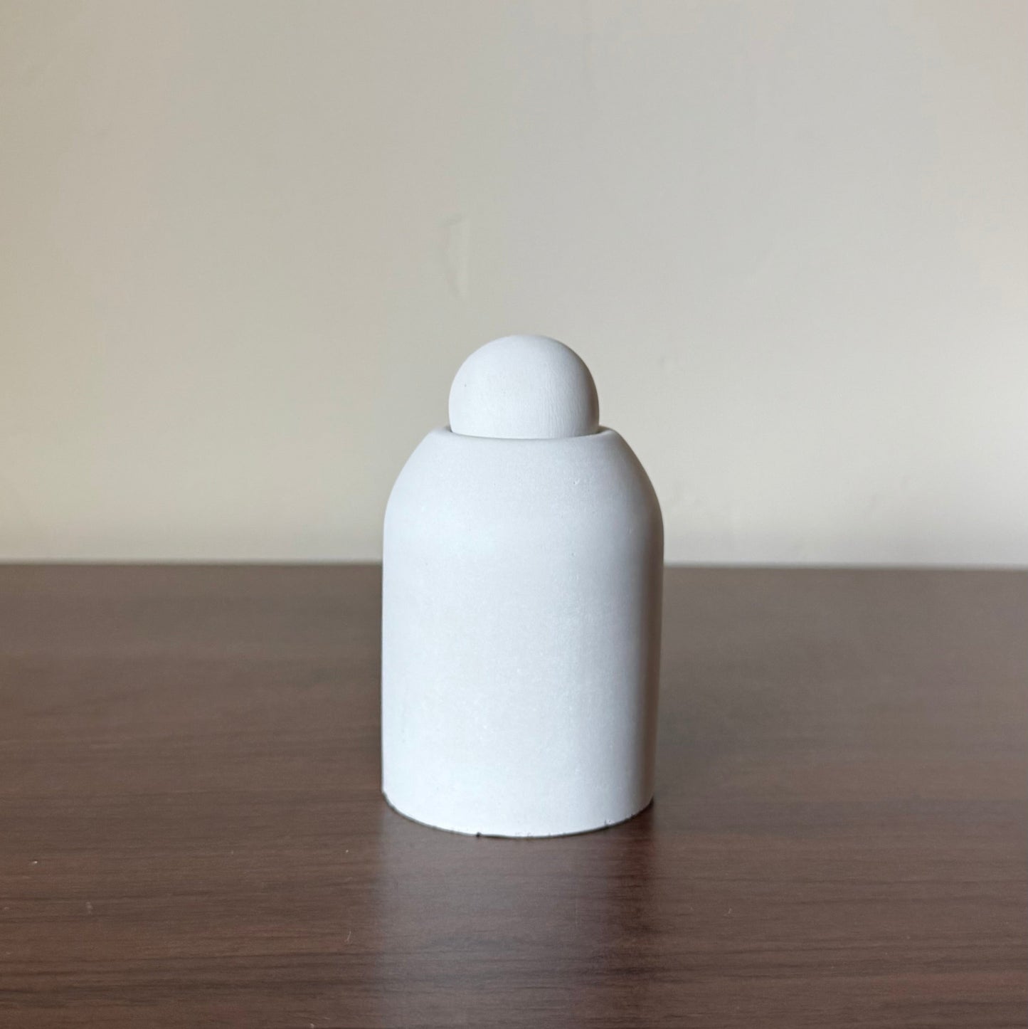 The Dome Match Holder w/ Ball Lid