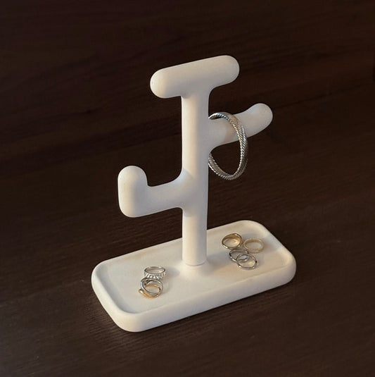 The Minimalist Jewelry Stand Tray
